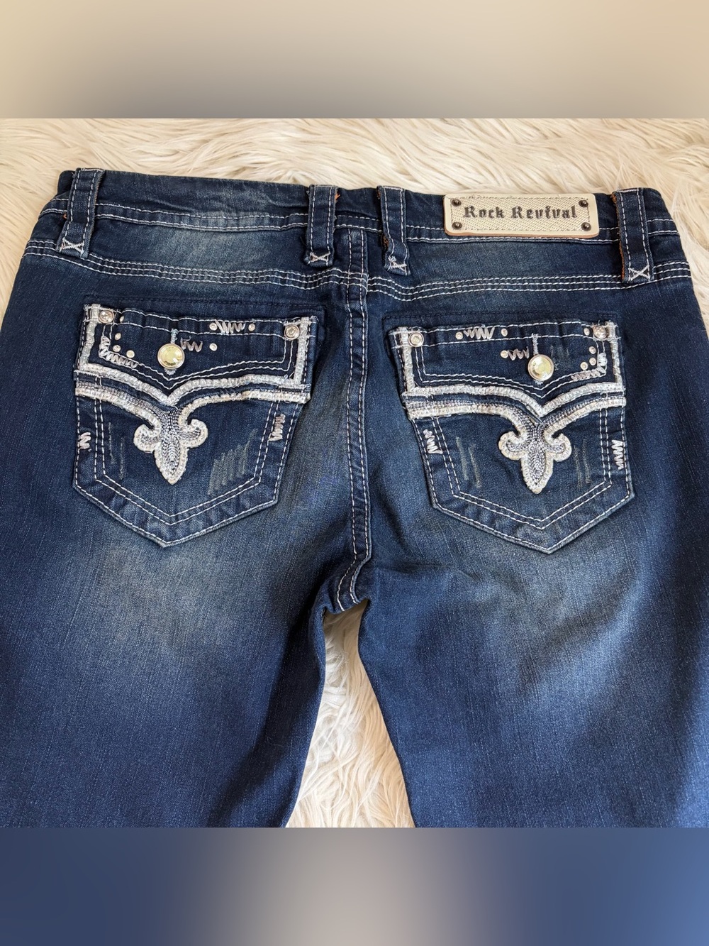 Rock Revival Betty Boot Cut Denim Jeans Women’s Size 32 Dark Wash Fleur 34”